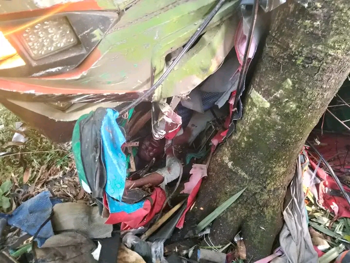 দিরাই-মদনপুর সড়কে সাকিন পরিবহনের চাপায় সিএনজি চালক ও স্কুল ছাত্রী নিহত