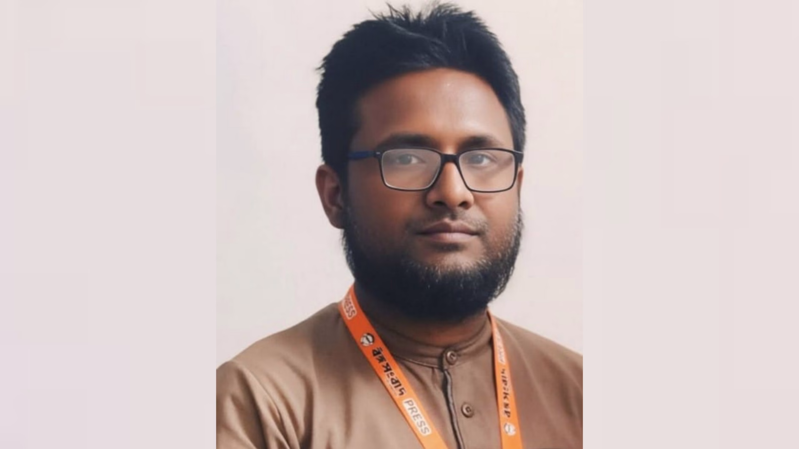 সাংবাদিক হত্যা মামলার দ্রুত বিচার ট্রাইব্যুনাল গঠনের দাবি : রাষ্ট্রের কাছে নিরাপত্তা চাই সাংবাদিক সমাজ -গোলাম কিবরিয়া পলাশ