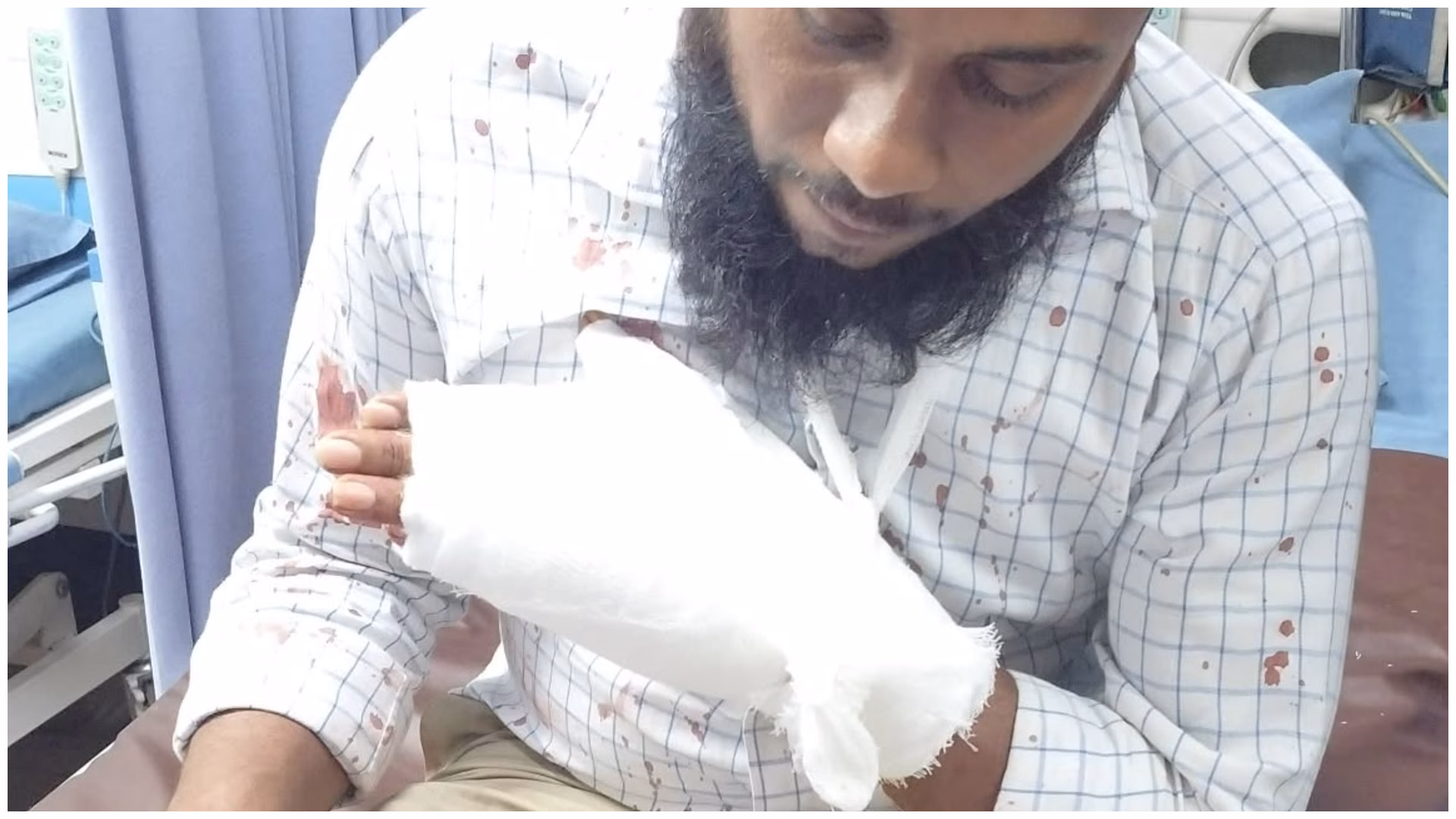 রূপগঞ্জে সন্ত্রাসী হামলা: ইয়াছিন খাঁ চক্রের সেল্টারদাতা হিসেবে রাসেল ফকির অভিযুক্ত