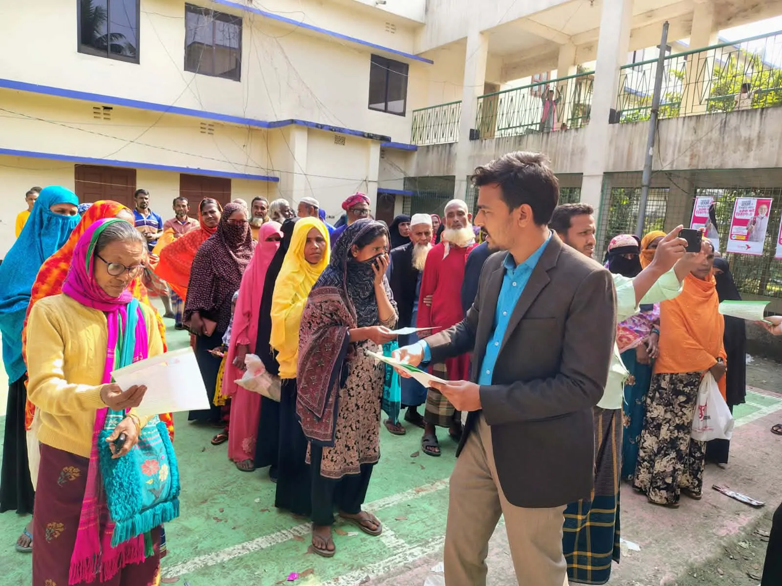 আসন্ন ত্রয়োদশ জাতীয় সংসদ নির্বাচন ও গণভোট-২০২৬ উপলক্ষে  পেশাজীবি মানুষের মাঝে জনসচেতনতা সভা অনুষ্ঠিত