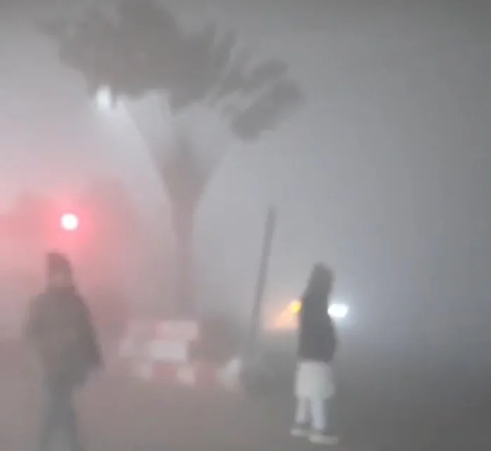 ​তেঁতুলিয়ায় আজ দেশের সর্বনিম্ন তাপমাত্রা ৭.৫ ডিগ্রি, হাড়কাঁপানো শীতে জনজীবন বিপর্যস্ত