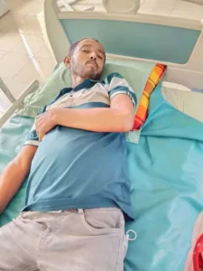 রাজপথের ত্যাগী, সাহসী এবং বারবার কারা নির্যাতিত নেতা খুলনার দাকোপের বানিশান্তা ইউনিয়ন বিএনপি’র সিনিয়র যুগ্ম আহবায়ক মোঃ দুলাল খান বাঁচতে চায়